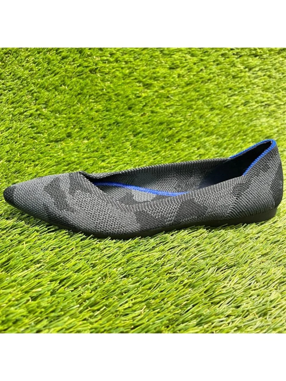 Rothy's The Point Womens Size 5 Gray Black Casual Classic Slip On Ballet Flats
